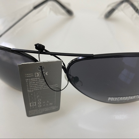 Aviator Sunglasses -New- Black Wire Frames - Picture 6 of 7